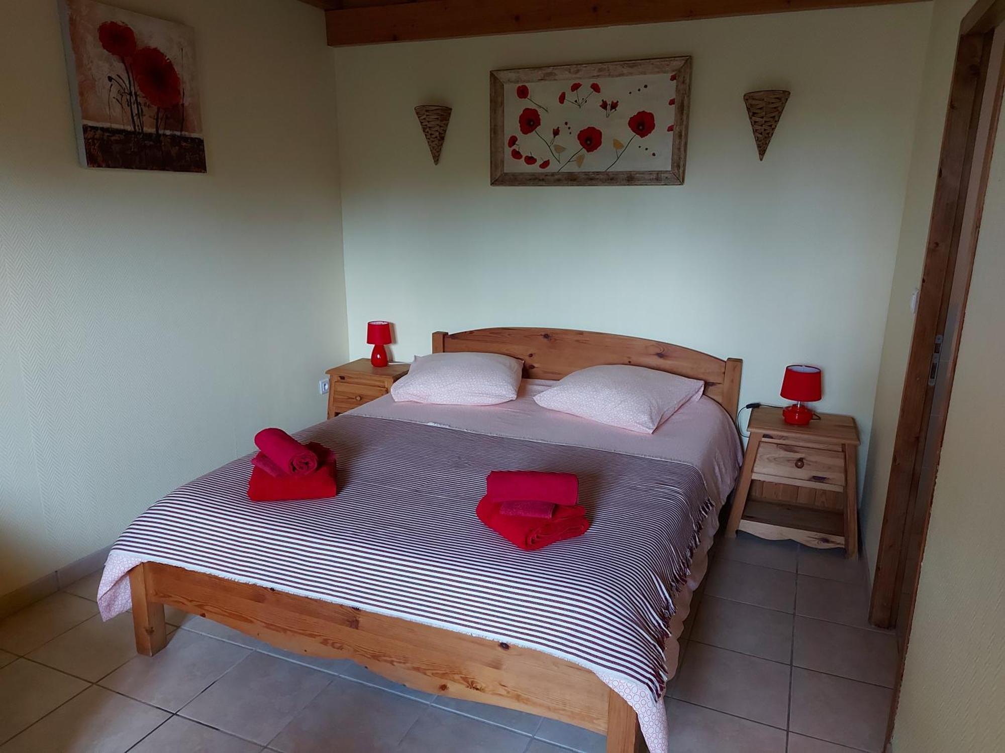 Hotel Le Moulin De L'Etang Chaneins Habitación foto