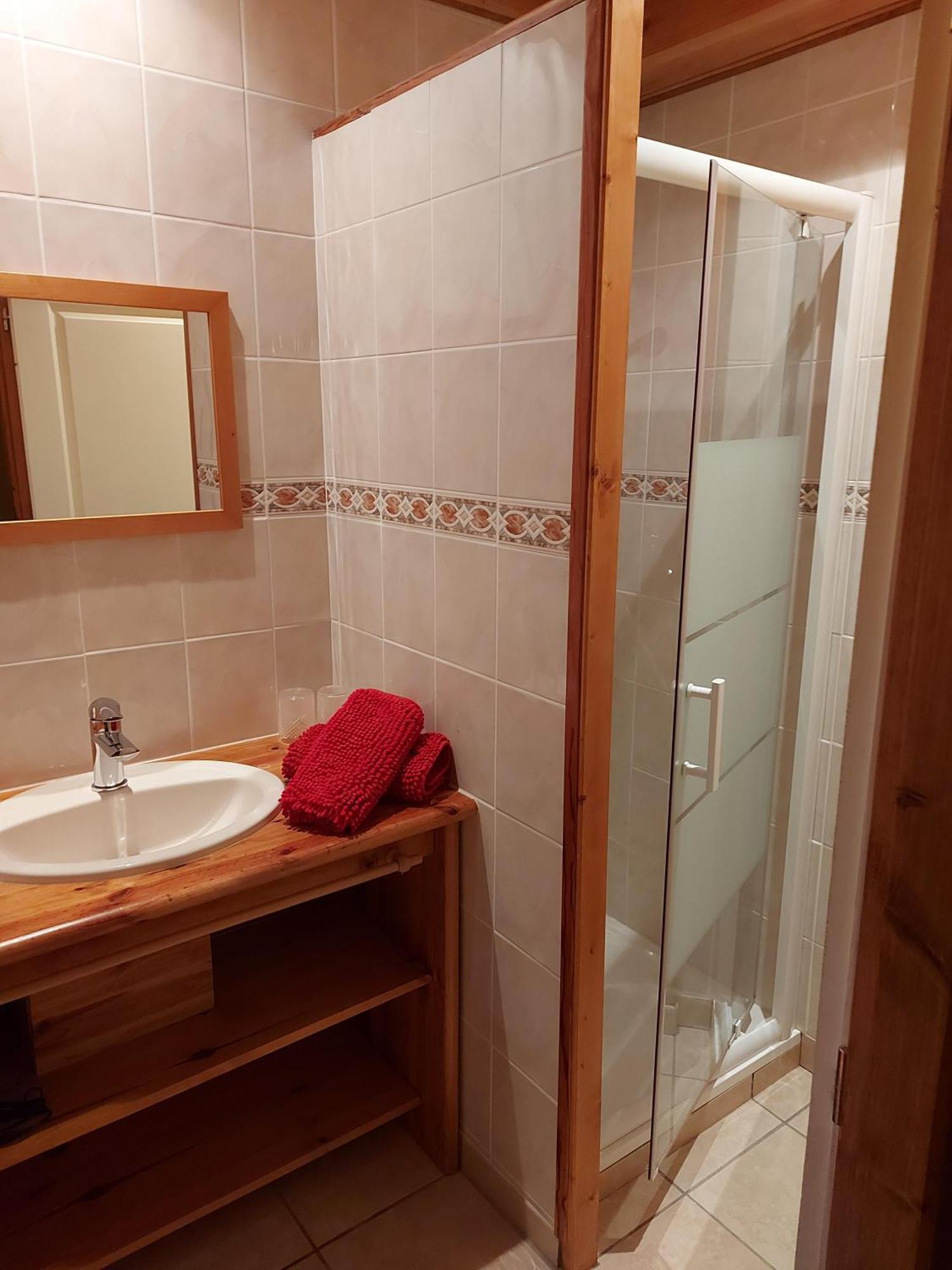 Hotel Le Moulin De L'Etang Chaneins Habitación foto